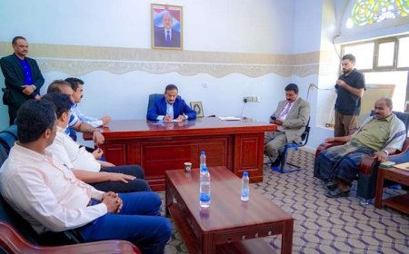 المحافظ بن الوزير يترأس اجتماعا للجنة الخدمات ويشدد على عدم التهاون في الاعتداء على المصالح العامة.