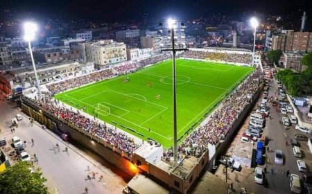 الساعة 7:45 مساءا بتوقيت العاصمة عدن على نهائي كأس عدن  الأنظار تتجه صوب ملعب الحبيشي على موعد مباراة قطبي عدن نادي التلال - ونادي الشعلة الرياضي الثقافي_عدن