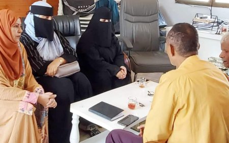 اجتماع يناقش إمكانية إعادة مسرح الطفل  والعرائس في عدن