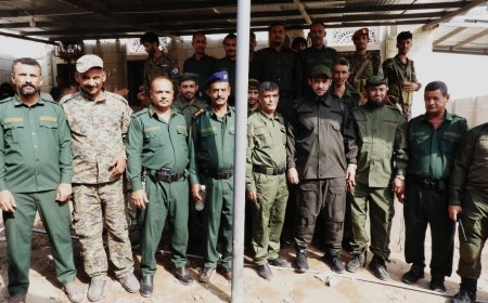 مدير أمن لحج يتابع سير العمل في الإدارة العامة لمصلحة الأحوال المدنية بزيارة تفقدية