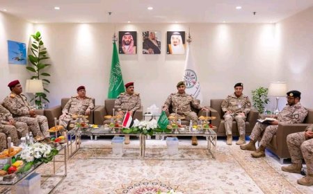 وزير الدفاع يبحث مع قائد القوات المشتركة دعم القوات المسلحة اليمنية