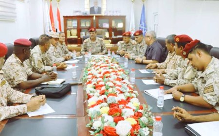 اجتماع برئاسة نائب رئيس هيئة الأركان العامة اللواء الركن أحمد البصر لمناقشة خطة التدريب لعام 2025م