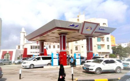 سعر جديد للمشتقات النفطية بعدن "البترول والديزل" تعرف عليها