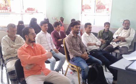 تدشين الدورة التدريبية للعاملين الصحيين مقدمين خدمة التحصين الروتيني بيافع يهر