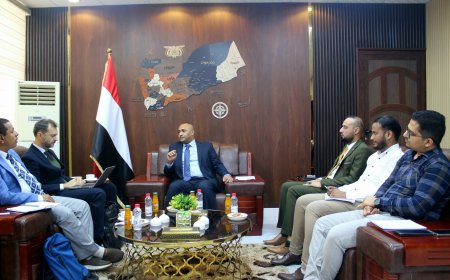 وكيل وزارة الصناعة  والتجارة يبحث مع منظمة العمل الدولية تعزيز سبل التعاون المشترك