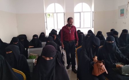 خنفر ... بدء دورة تدريبية لعدد 60 متدربة في التحصين من مختلف المرافق الصحية بالمديرية 