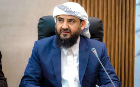 عاجل .. المحرمي يوجّه بمنع تحصيل أي جبايات غير قانونية في جميع النقاط الأمنية والعسكرية