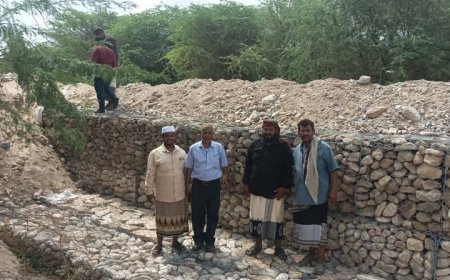 الاستلام والتسليم لمشروع حماية التربة الزراعية وتأهيل قنوات الري بوادي حمراء بالمحفد