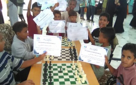 مؤسسة البركة تكرم اتحاد الشطرنج بمحافظة أبين