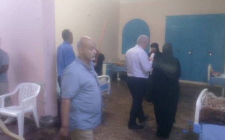 مدير عام مكتب الصحة والسكان بعدن يتفقد مستشفى الأمراض النفسية ويطلع على أحوال المرضى وسير العمل