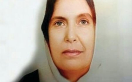 القمة النسوية تتقدم ببالغ الحزن والأسى في وفاة الفقيدة الراحلة الأستاذة "نظيرة شرجبي"