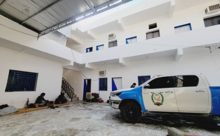 فريق هندسي يقوم بنزول ميداني لرفع دراسة لإعادة تأهيل السجن المركزي في بيحان ويتفقد سير الأعمال الجارية في شرطتي بيحان وعسيلان