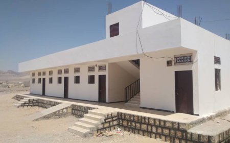 برعاية محافظ محافظة شبوة ومدير عام ميفعة.. مكتب تربية ميفعة يستلم ثلاثة فصول إضافية بمدرسة "بايحيى" بعد بنائها وتجهيزها