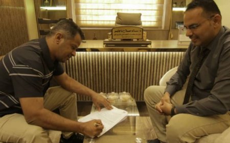 المكلا.. المدير العام يوقع اتفاقية تعاون وشراكة مع مجموعة فوتوكاد