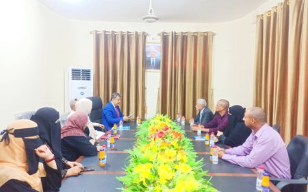 هيئة المواصفات والمقاييس تناقش مع الهيئة العامة للاستثمار بعدن جوانب العمل الفني المشترك