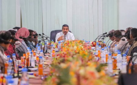 تربية ساحل حضرموت تنظم ورشة عمل بعنوان "التقويم المستمر" للصفوف (1-3) استهدفت ما يقارب (120) كادراً تربوياً