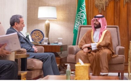 قراءة في كواليس خفية تتجلى في استقبال ولي العهد السعودي لوزير الخارجية الإيراني.. تفاصيل