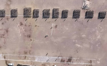 بعرض عسكري مهيب.. اللواء السادس دعم وإسناد يحتفي باختتام دورة تدريبية لمنتسبي اللواء