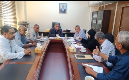 في اجتماع برئاسة نائب المحافظ:  *ا إرساء مناقصة مشروع إعادة بناء مباني مكتب الأشغال العامة والطرق بعدن  
