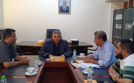 في لقاء برئاسة معاون :  اقرار آلية لتنفيذ توجيهات محافظ عدن باستخدام الطاقة البديلة بدلا عن  الديزل في حقول الآبار ومحطات الصرف الصحي