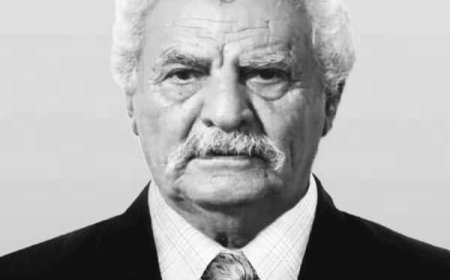 الدكتور البيشي يعزي مدير عام المنصورة بوفاة والده المناضل علي محمد الداؤودي