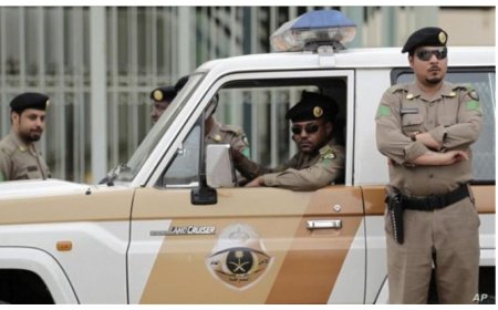 الأمن السعودي يضبط نساء ارتكبن هذا الفعل المخالف بينهن يمنية الجنسية.