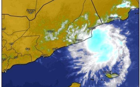 محافظ المهرة يوجّه باتخاذ كافة الإجراءات الاحترازية تحسبًا للمنخفض الجوي