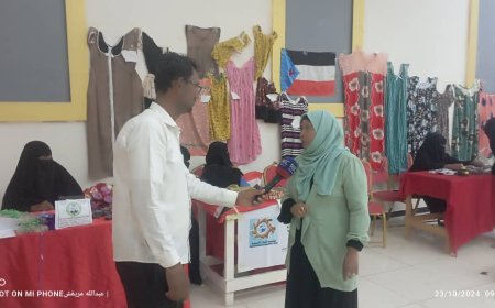 جمعية الفقيد طلاب تشارك في احتفالية أكتوبر والبازار المفتوح  للمجلس التنسيقي بأبين