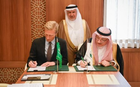 بقيمة 25 مليون دولار..  المملكة توقع اتفاقية تعاون مشترك مع برنامج الأغذية العالمي لتقديم مساعدات غذائية لليمن
