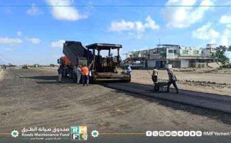 بدء أعمال سفلتة المدخل الشرقي للعاصمة عدن ضمن مشروع تطوير خط العلم – دوفس