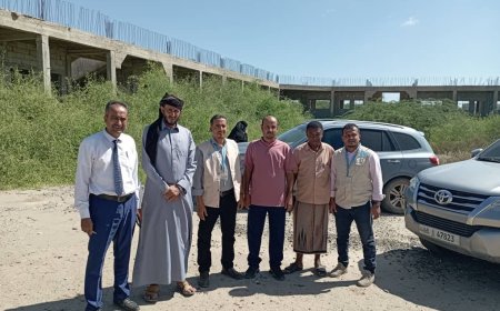 مدير عام تربية أبين ومسؤولي مسلم هاندز يزورون مبنى تأسيس مدرسة نموذجية للأيتام بزنجبار 