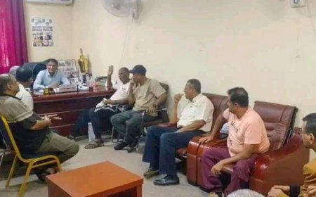 الشاذلي يناقش مع قيادات أندية عدن اهم القضايا