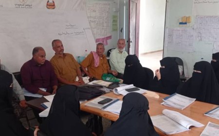 عميد معهد المعلمين لحج ومدير تربية تبن في زيارة تفقدية لمعلمات الريف