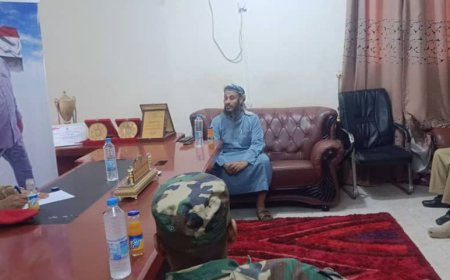 العميد البكري يبحث مع مدير مكتب قائد قوات الشرطة العسكرية بالجمهورية سبل التعاون المشترك لإنجاح الحملة الأمنية