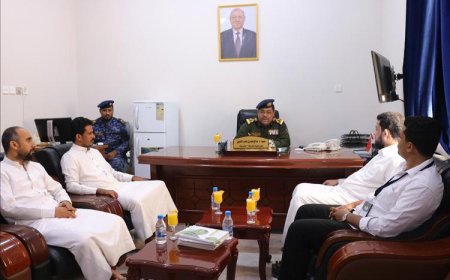وفد من مؤسسة نهد التنموية يزور كلية الشرطة حضرموت