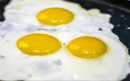 أحذر: طهي البيض بهذه الطريقة يسبب أمراض القلب والسرطان