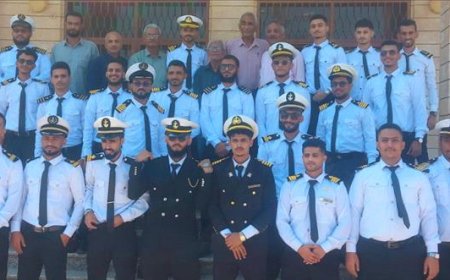 طلاب من جامعة عدن ينجحون في تطبيق نموذج خدمات لتحسين أداء ميناء عدن في دراسة ريادية