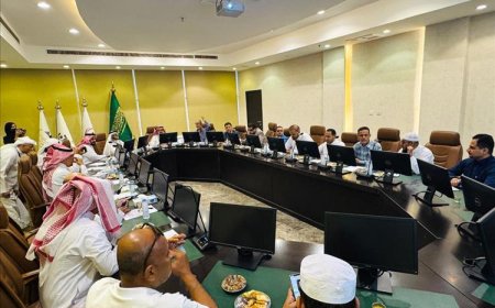 لجنة تحديد مواصفات وأسعار خدمات الحجاج تواصل جولاتها الميدانية بزيارة شركات الطوافة