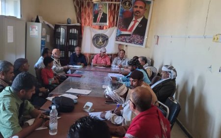 الضالع.. اللجنة المجتمعية بالحصين تعقد اجتماعها الدوري لشهر نوفمبر