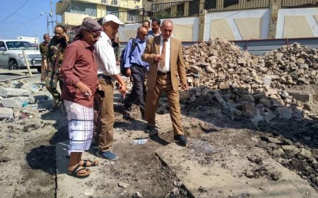وكيل أول محافظة تعز يتفقد مشروعي مجسم "26 سبتمبر" وتأهيل شبكة الصرف الصحي في المدينة