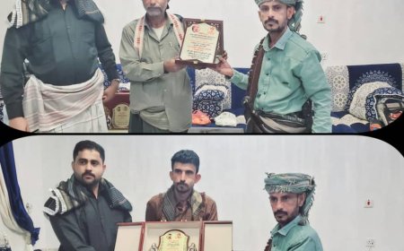 المرقشي والعاقل يكرمان الشاعرين القديرين "أبو سيف الكازمي" و "أبو هند المحوري"