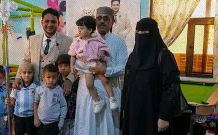 شاب يلغي حفل زفافه في مدينة تعز ويقوم بهذا الأمر.
