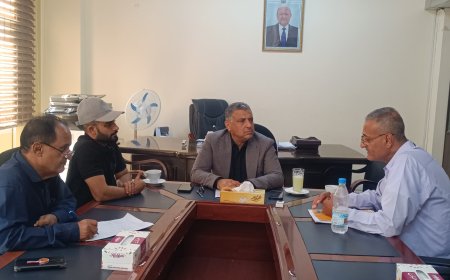 نائب محافظ عدن  يناقش الاستعدادات المتخذة لإدراج مدينة ( كريتر) ضمن قأئمة التراث العالمي