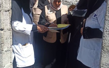 صحة عدن تتفقد سير عمل تنفيذ حملة تعزيز صحة الأم والوليد في المديريات