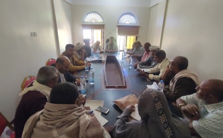 مدير عام مودية يرأس اجتماع لمدراء المكاتب التنفيذية بالمديرية