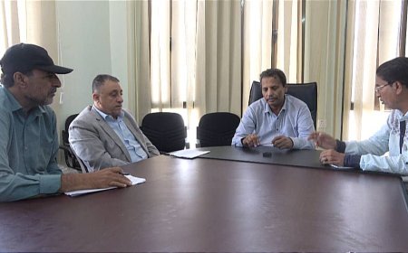 محافظ ابين يلتقي مدير عام هيئة المصائد السمكية في المحافظة