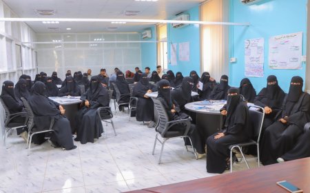 باعبّاد يفتتح دورة (المهارات الأساسية في الإسعافات الأولية) المجموعة الثانية للمرشدين الصحيين بمديرية مدينة المكلا