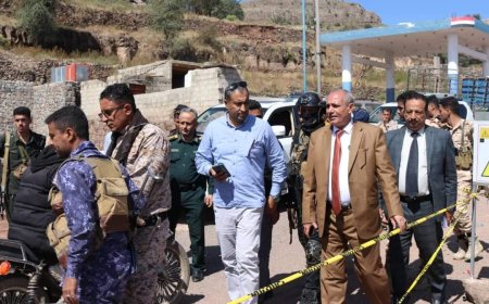 وكيل أول محافظة تعز يزور مديرية الشمايتين للاطلاع على اوضاع المديرية ومستوى الأداء 