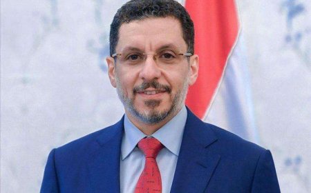 رئيس الوزراء غادر عدن متوجهًا إلى الرياض