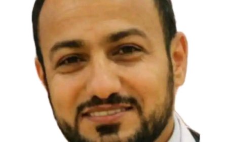 اخصائي قلب بعدن يعلن عيادتي مفتوحة لكل مريض لايستطيع الدفع يدخل مجاناً